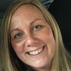 Meet your Posher, Leeann